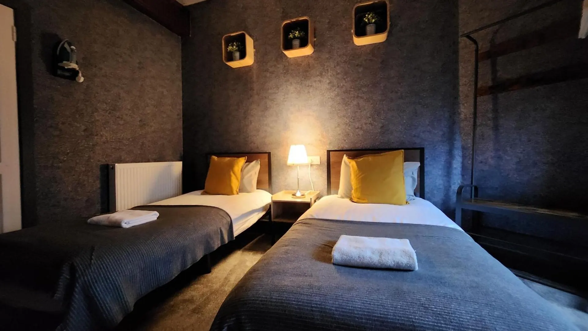 Guest house Frederick Douglass - Rooms In The City Edinburgh United Kingdom
