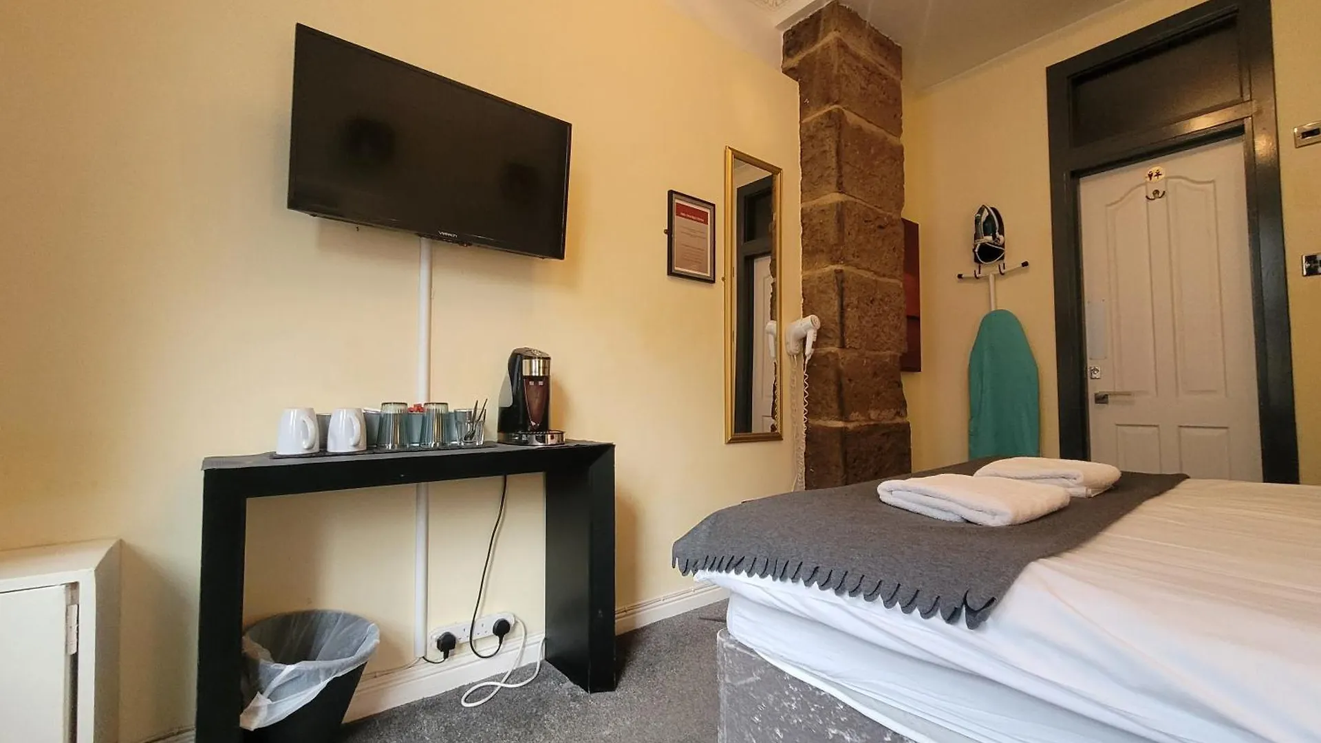 Pensionat Frederick Douglass - Rooms In The City Edinburg Storbritannien